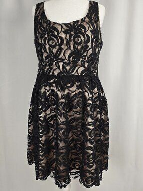 Bizz Girl Black & Champagne Dress XL Preloved